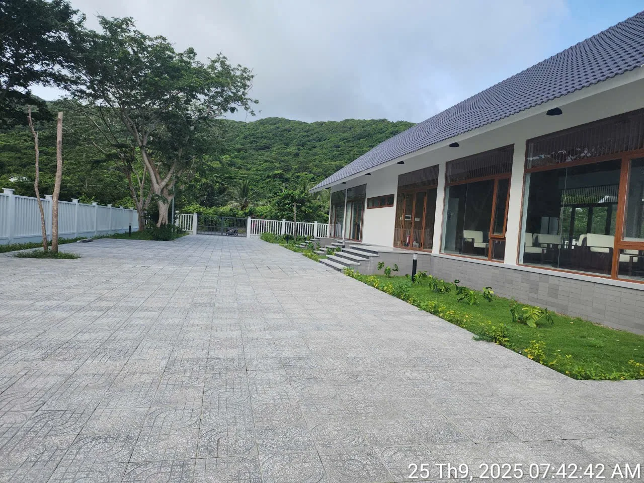 Nhà sinh hoạt quân nhân Bộ Chỉ huy quân sự tỉnh